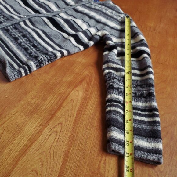 Karen Scott Cardigan Sweater Size L HOLES Gray 100% Wool Striped Button Up FLAWS - Picture 9 of 11